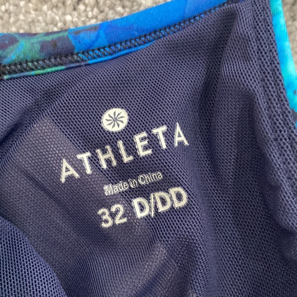 Athleta Tankini Swim Top 32 d/dd XS - Picture 3 of 3